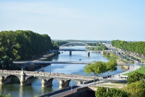 Les meilleurs hôtels d'Angers, offrant confort et service de qualité pour un séjour agréable